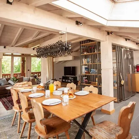Big Mountain House Alpes Travel Les Praz Sleeps 8