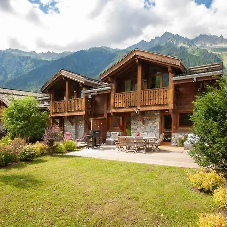 샬레 Big Mountain House Alpes Travel Les Praz Sleeps 8 샤모니