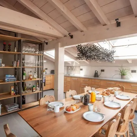 Big Mountain House Alpes Travel Les Praz Sleeps 8 샤모니