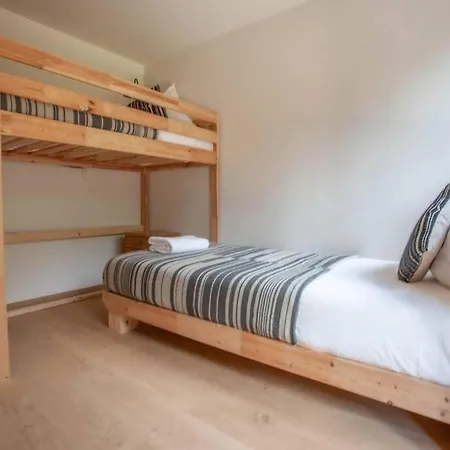 Big Mountain House Alpes Travel Les Praz Sleeps 8 샬레 샤모니