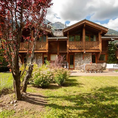 Big Mountain House Alpes Travel Les Praz Sleeps 8 샬레 샤모니
